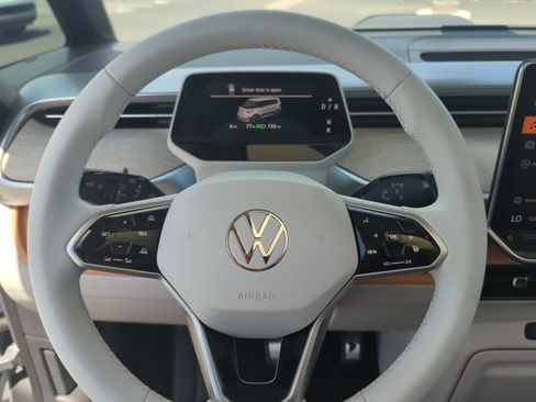 New 2025 Volkswagen ID. Buzz 1st Edition image 9