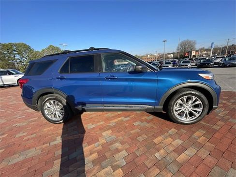 Used 2023 Ford Explorer XLT w/ Equipment Group 202A image 21