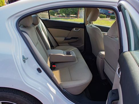 Used 2014 Honda Civic EX image 18