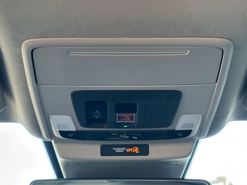 Used 2025 Honda Accord Touring image 21