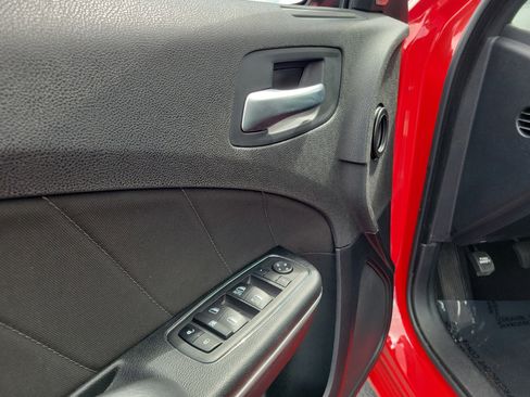 Used 2023 Dodge Charger SXT image 18