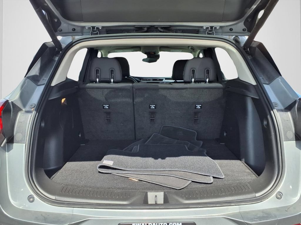 Certified 2023 Buick Encore GX Select w/ Sport Touring Package FWD image 8