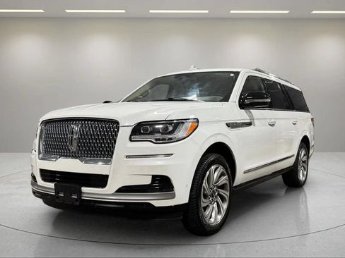 Certified 2022 Lincoln Navigator L Reserve AWD/4WD image 21