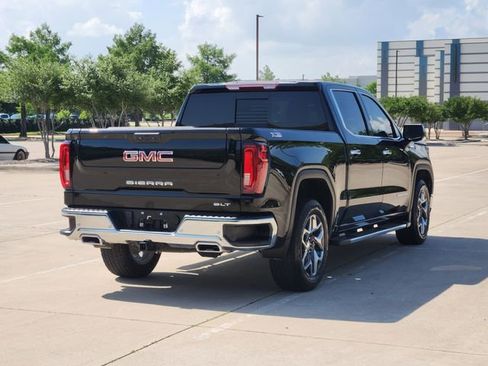 Used 2024 GMC Sierra 1500 SLT AWD/4WD image 5