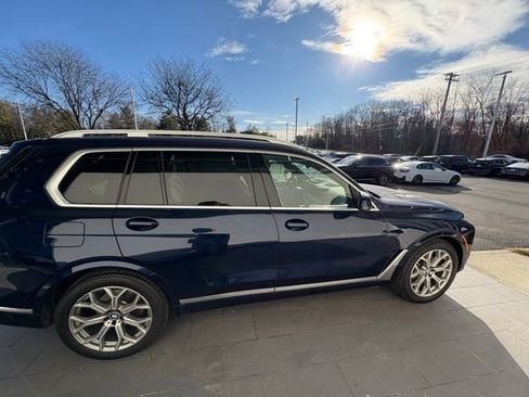 Used 2025 BMW X7 xDrive40i w/ Climate Comfort Package image 6