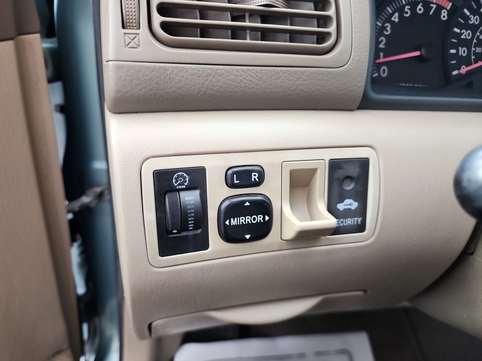Used 2007 Toyota Corolla CE w/ All Weather Guard Pkg FWD image 18