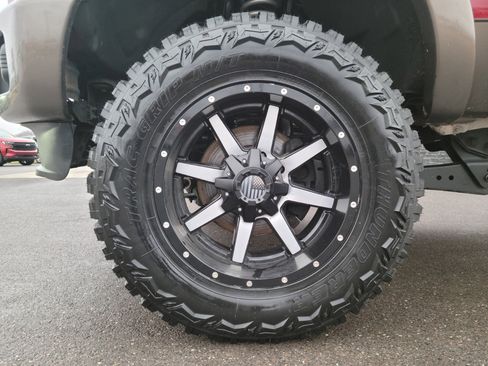 Used 2015 Ford F250 King Ranch w/ FX4 Off-Road Package image 25