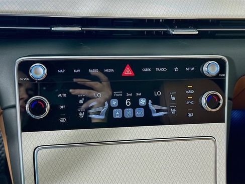 New 2026 Genesis GV80 3.5T Advanced AWD/4WD image 14