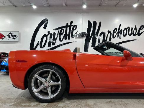 Used 2012 Chevrolet Corvette Convertible w/ 3LT Preferred Equipment Group RWD image 4