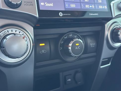 Used 2022 Toyota 4Runner SR5 image 24