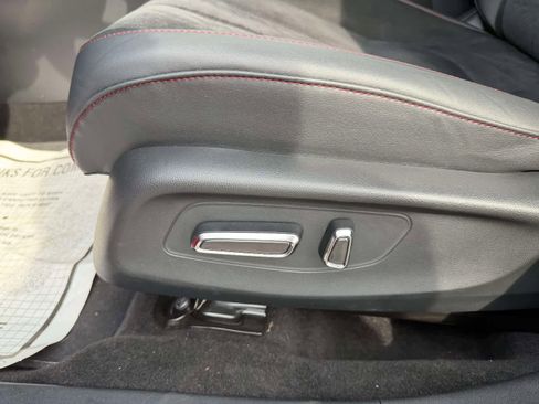 Certified 2025 Acura ADX A-Spec image 18