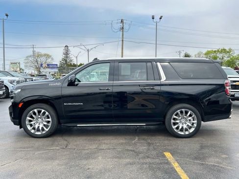 Used 2021 Chevrolet Suburban High Country AWD/4WD image 6