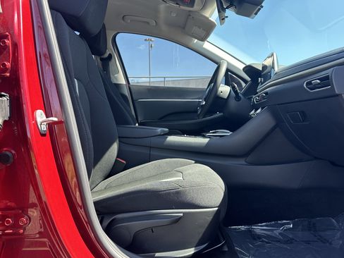 Used 2023 Hyundai Sonata SEL FWD image 14