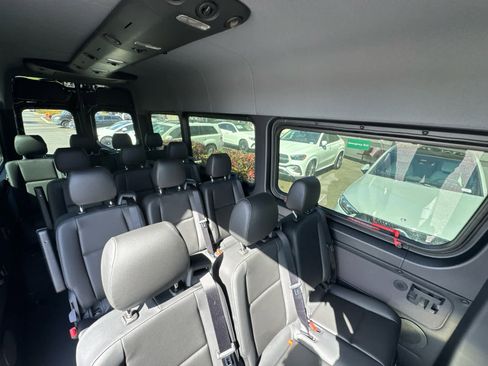New 2025 Mercedes-Benz Sprinter 2500 image 5