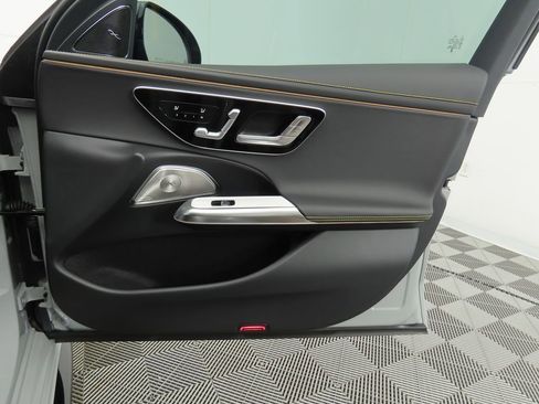 New 2026 Mercedes-Benz E 53 AMG 4MATIC Sedan image 26