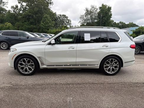 Used 2022 BMW X7 xDrive40i w/ Premium Package AWD/4WD image 4