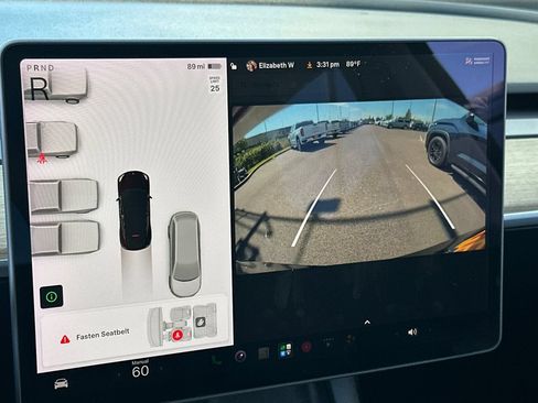 Used 2022 Tesla Model Y Long Range AWD/4WD image 19