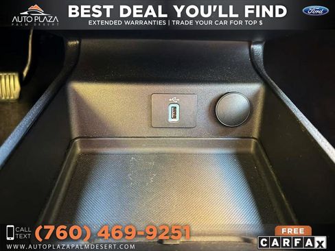 Used 2017 Ford Fusion SE w/ Fusion SE Technology Package FWD image 39