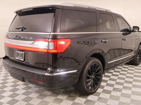 Used 2020 Lincoln Navigator Reserve w/ Equipment Group 208A Reserve AWD/4WD image 23
