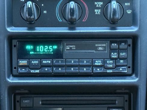 Used 1994 Ford Mustang Cobra image 20