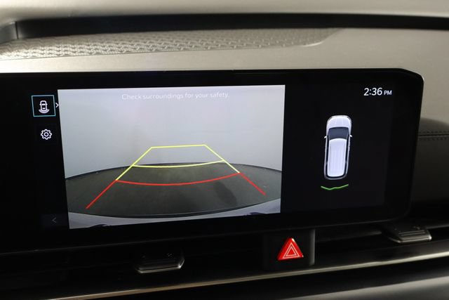 Certified 2025 Kia Carnival FWD image 36