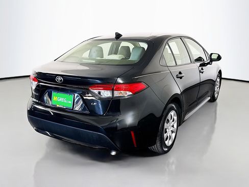 Used 2020 Toyota Corolla LE image 10