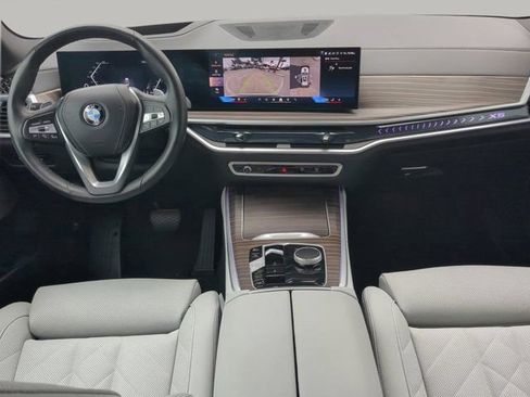 Used 2025 BMW X5 xDrive40i w/ Premium Package AWD/4WD image 18