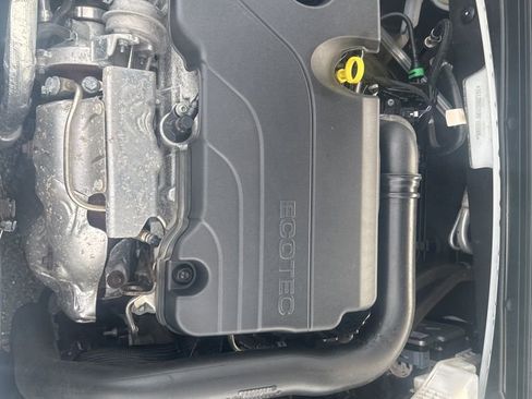 Used 2024 Chevrolet Malibu LT w/ Sport Edition image 35