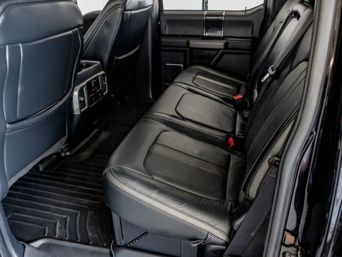 Used 2022 Ford F350 Platinum w/ FX4 Off-Road Package AWD/4WD image 37