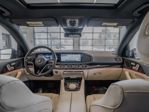 Used 2024 Mercedes-Benz GLE 350 4MATIC image 8