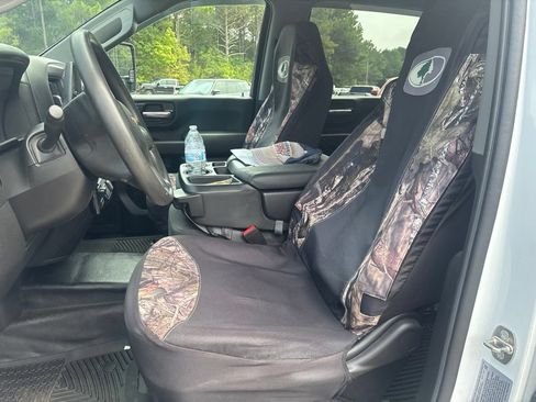 Used 2022 Chevrolet Silverado 2500 W/T w/ Gooseneck/5TH Wheel Package AWD/4WD image 3
