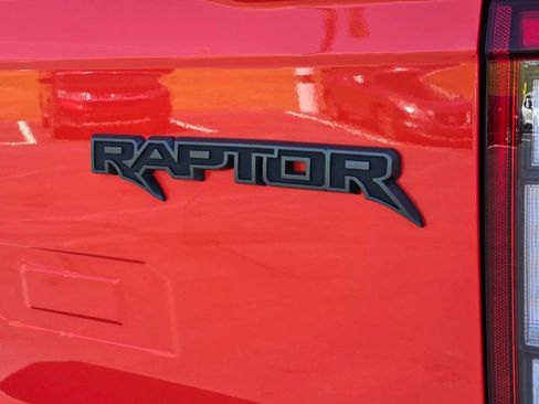 Used 2022 Ford F150 Raptor w/ Equipment Group 801A High AWD/4WD image 20