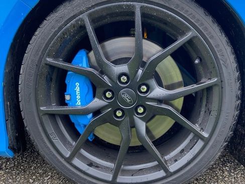 Used 2017 Ford Focus RS AWD/4WD image 9