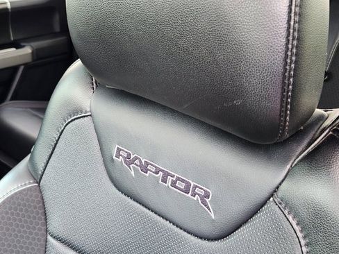 Used 2019 Ford F150 Raptor w/ Equipment Group 802A Luxury image 23