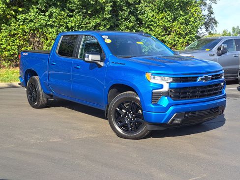 Used 2024 Chevrolet Silverado 1500 RST w/ Convenience Package II image 26