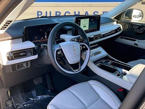 New 2026 Lincoln Aviator Reserve w/ Illumination Package image 7