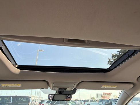 Used 2019 Honda Odyssey EX-L image 18