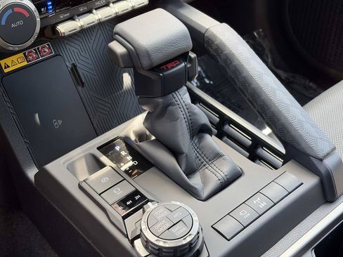 New 2026 Toyota 4Runner TRD Off-Road Premium AWD/4WD image 43