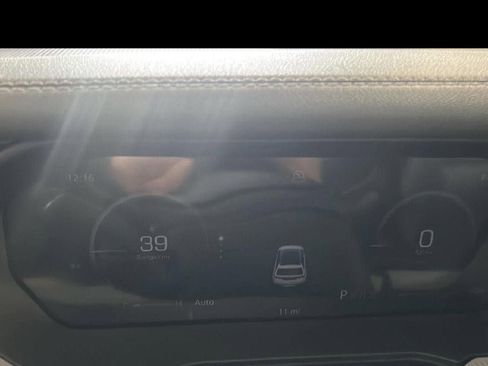 New 2026 Jeep Cherokee Limited AWD/4WD image 19