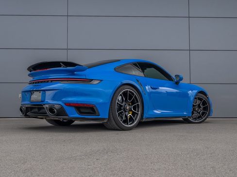 Used 2022 Porsche 911 Turbo S image 6