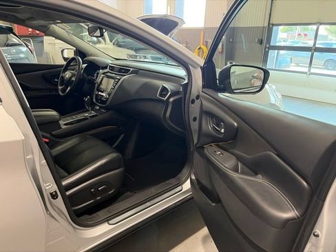 Certified 2020 Nissan Murano SL w/ Moonroof Package AWD/4WD image 14