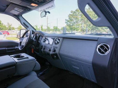 Used 2016 Ford F250 XLT AWD/4WD image 33