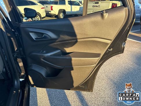 Used 2026 Chevrolet Trax ACTIV image 16