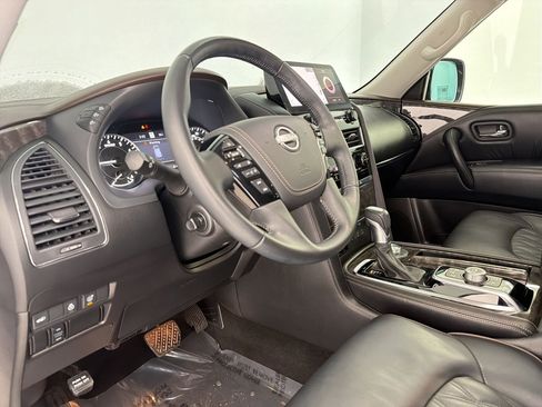 Used 2023 Nissan Armada Platinum w/ Cargo Package image 4