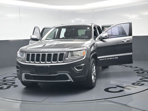 Used 2016 Jeep Grand Cherokee Limited w/ Trailer Tow Group IV AWD/4WD image 22