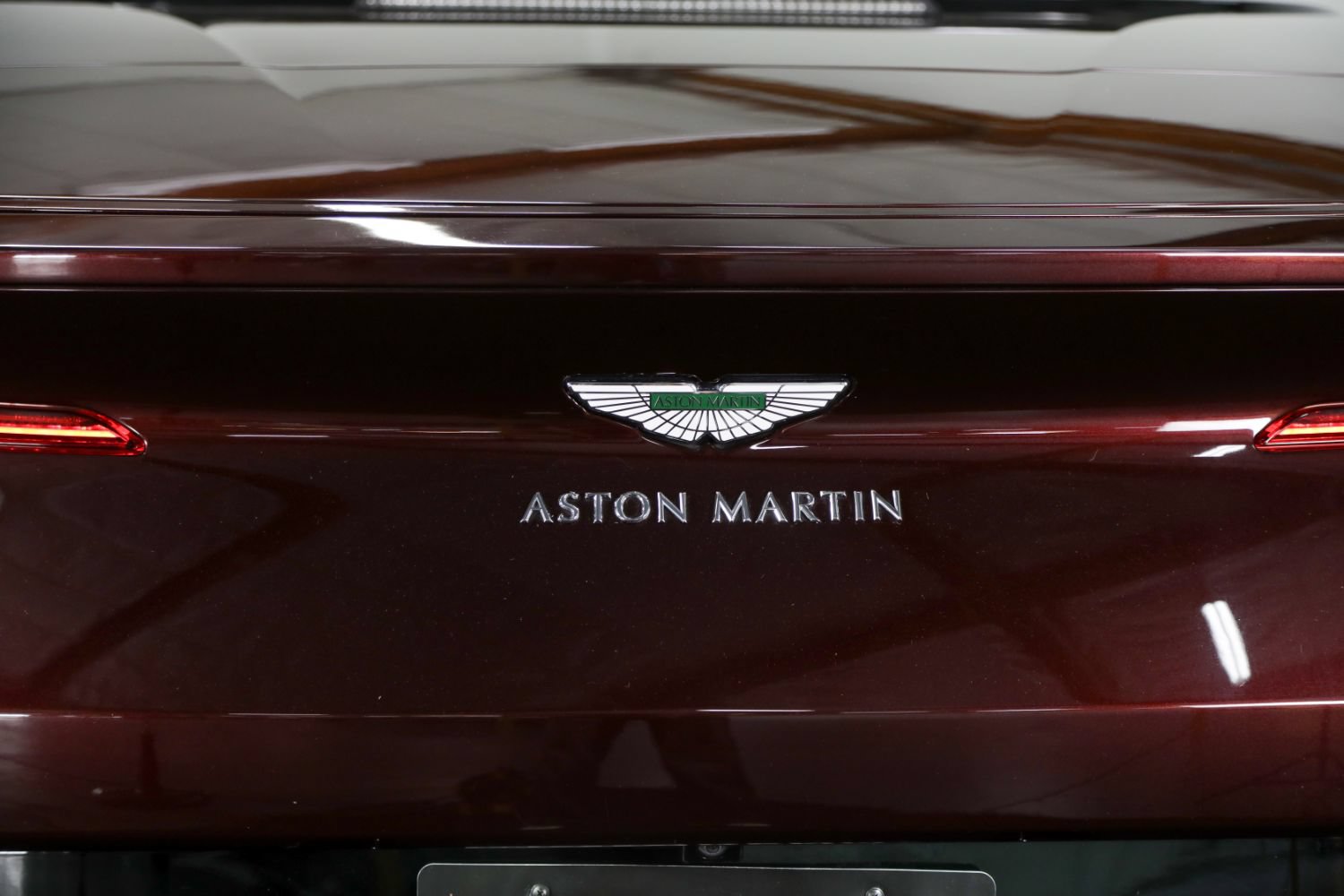Used 2019 Aston Martin DB11 Volante RWD image 20