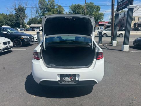 Used 2015 Dodge Dart SXT image 11