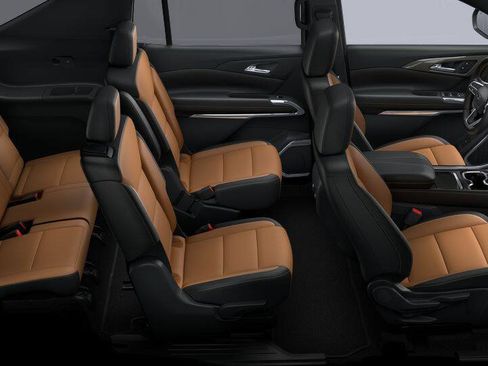 New 2027 Chevrolet Traverse Z71 w/ Driver Confidence Package AWD/4WD image 18