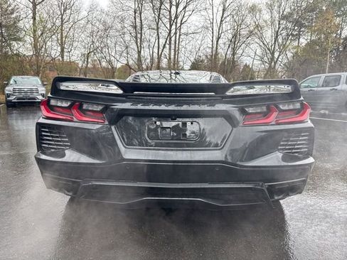 Used 2024 Chevrolet Corvette Stingray w/ Z51 Performance Package image 4