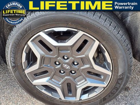 Used 2023 Hyundai Santa Fe SEL Premium AWD/4WD image 9
